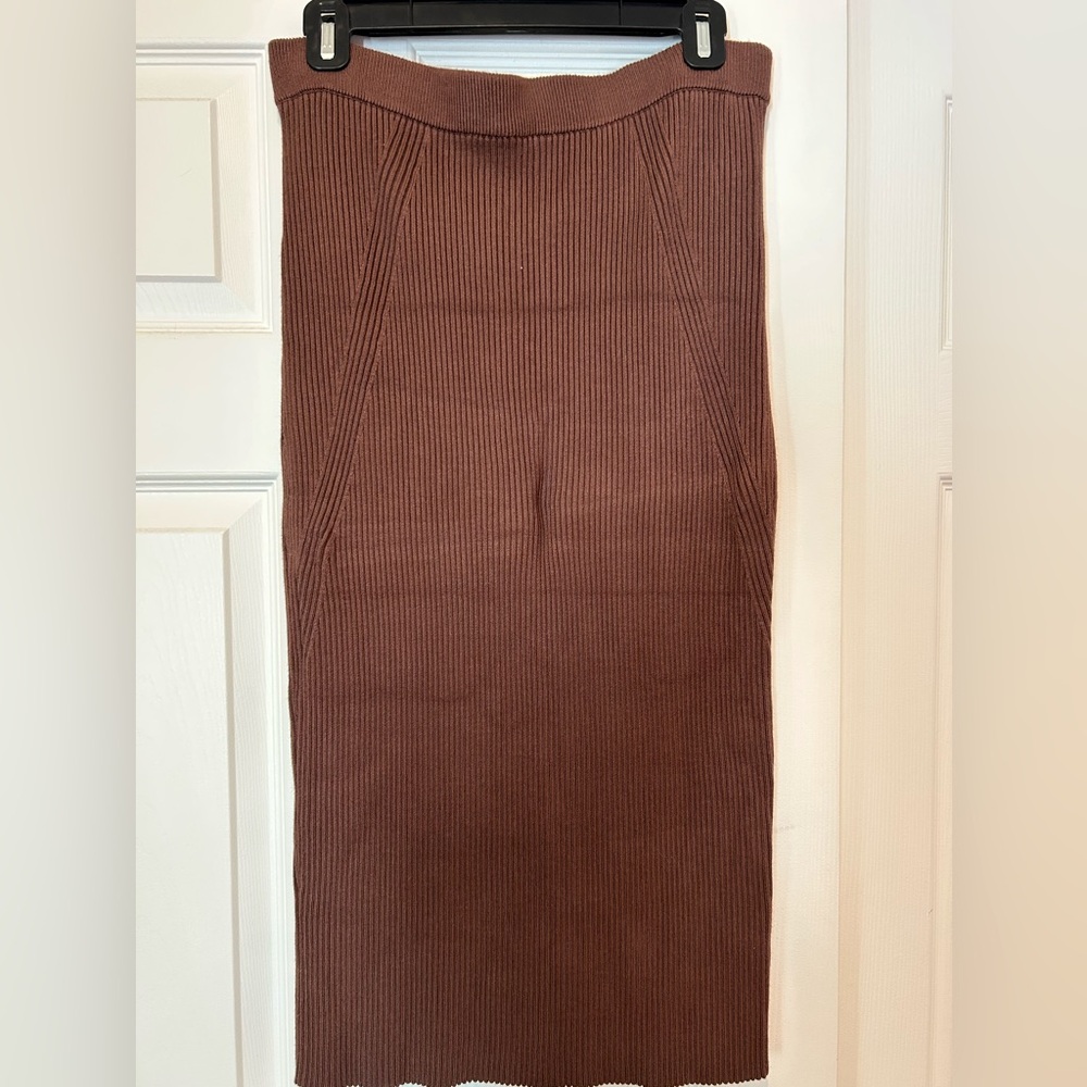 Abercrombie & Fitch Elevated Ribbed Sweater Midi Skirt
